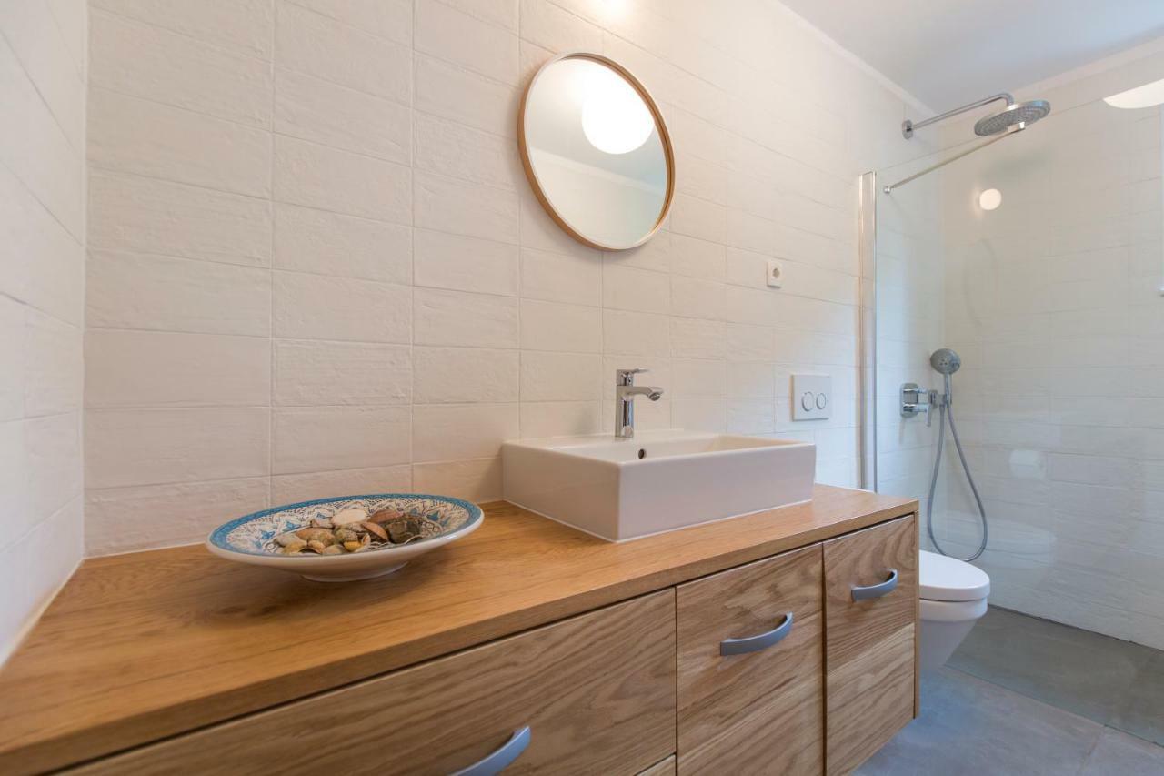 Casa Flora 3-Minutes' Walk From The Beach Novigrad Istria Exterior foto
